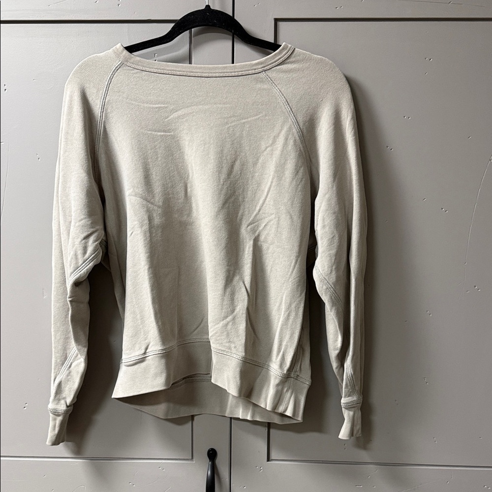 Leollo French Beige Long Sleeve Sweatshirt